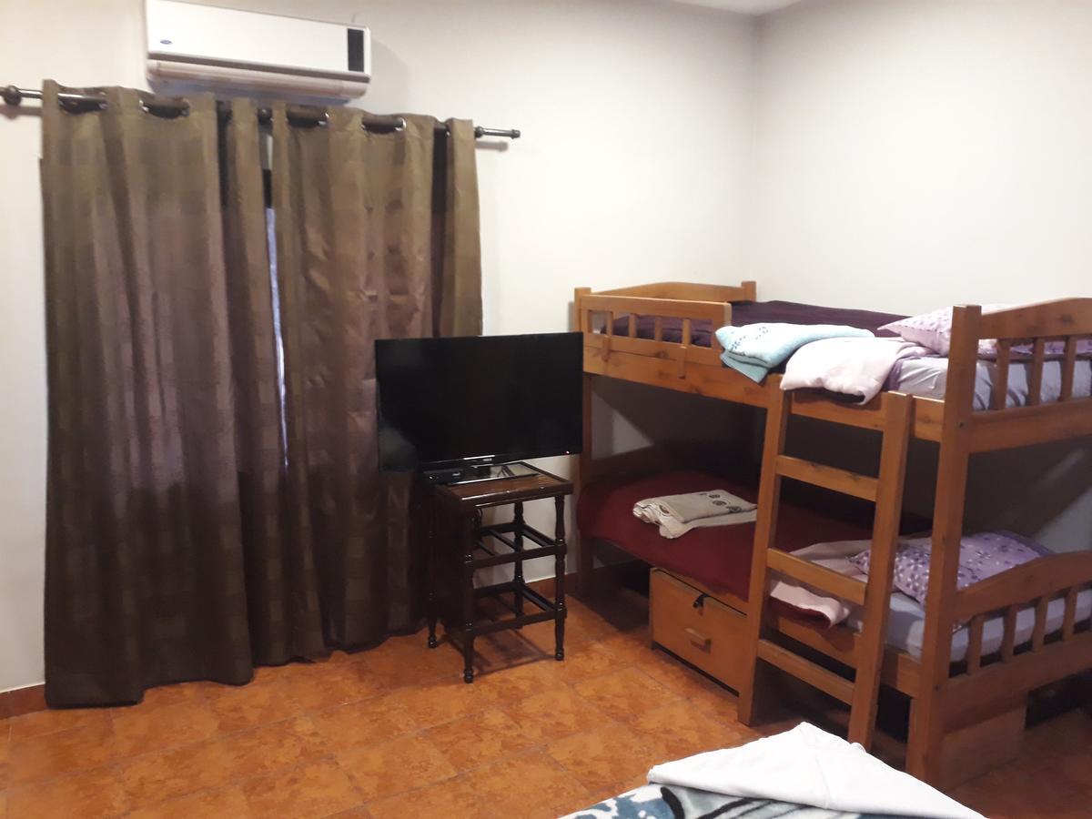Residencia Leones De Castilla Asuncion Extérieur photo