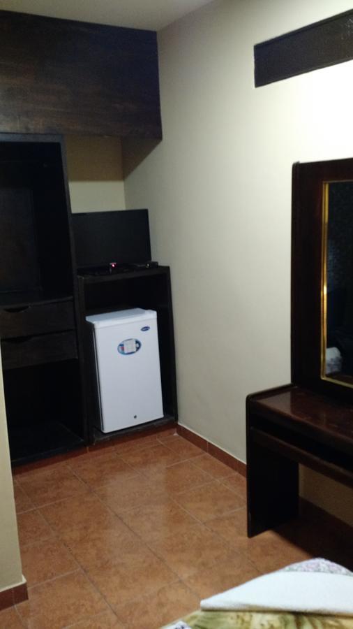Residencia Leones De Castilla Asuncion Extérieur photo